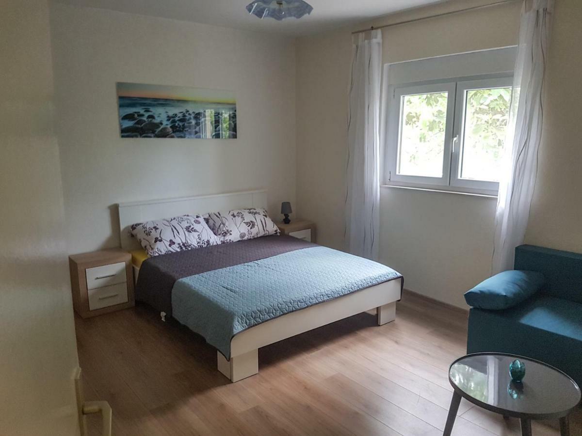 Apartment Drago Kaštela Екстериор снимка