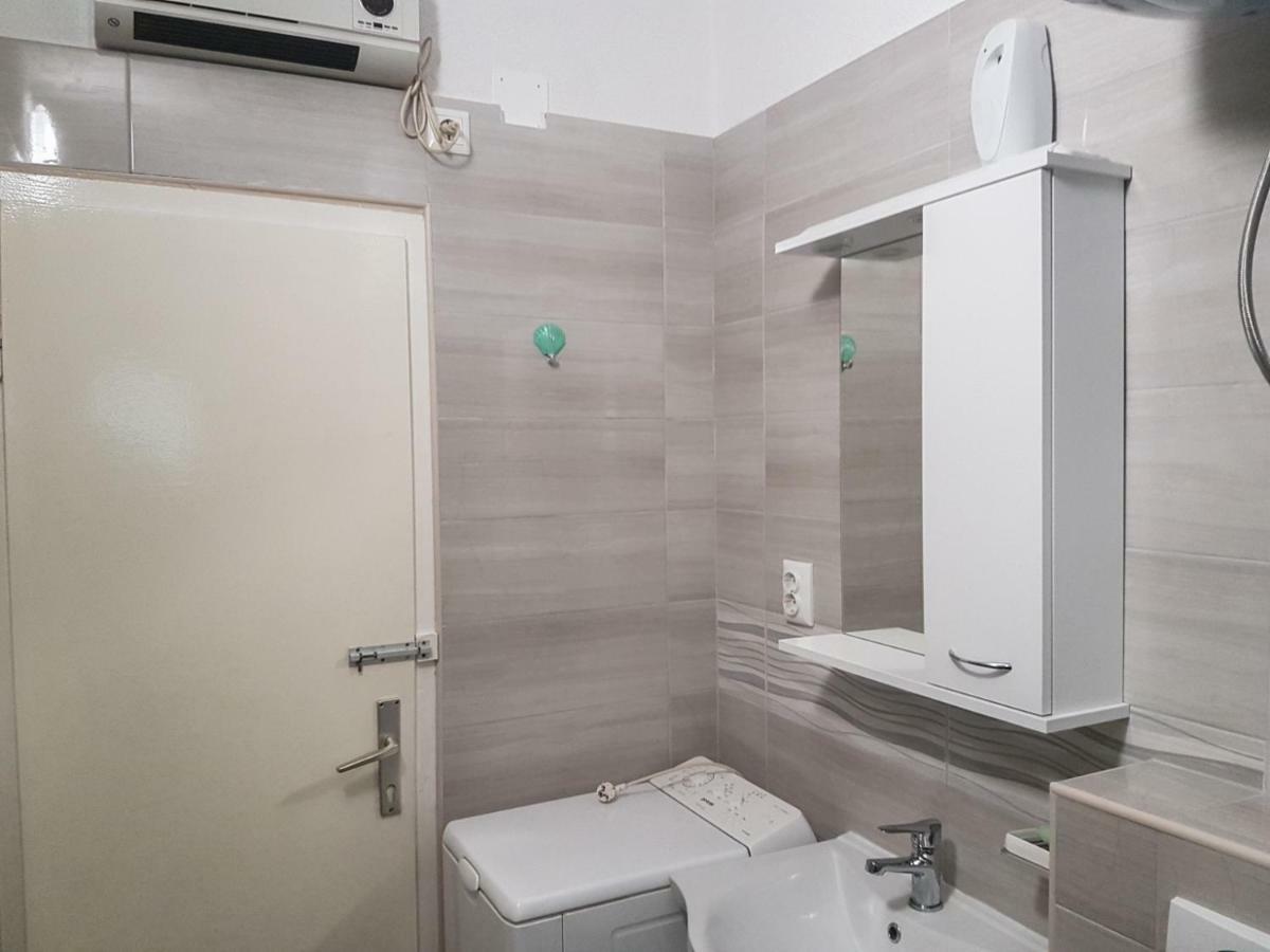 Apartment Drago Kaštela Екстериор снимка
