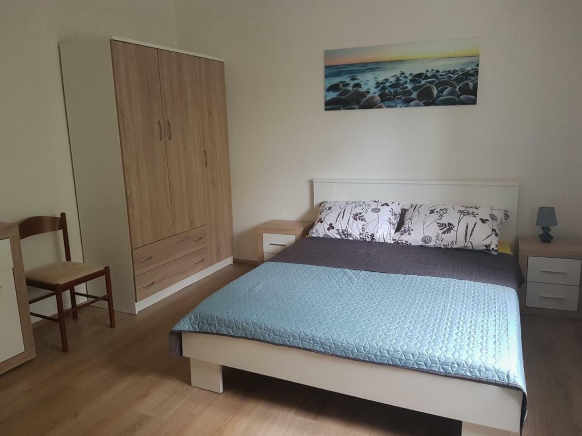 Apartment Drago Kaštela Екстериор снимка