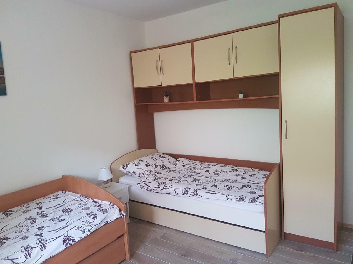 Apartment Drago Kaštela Екстериор снимка