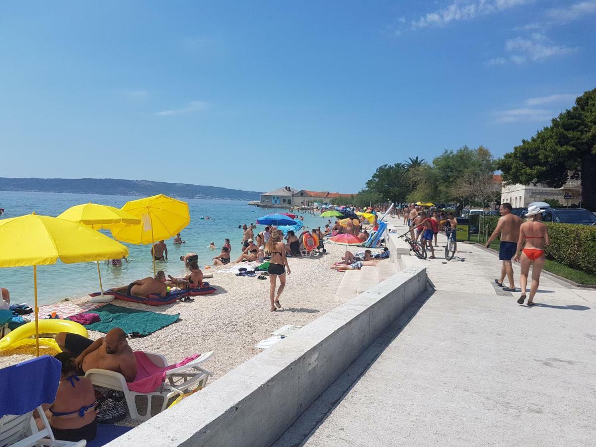 Apartment Drago Kaštela Екстериор снимка